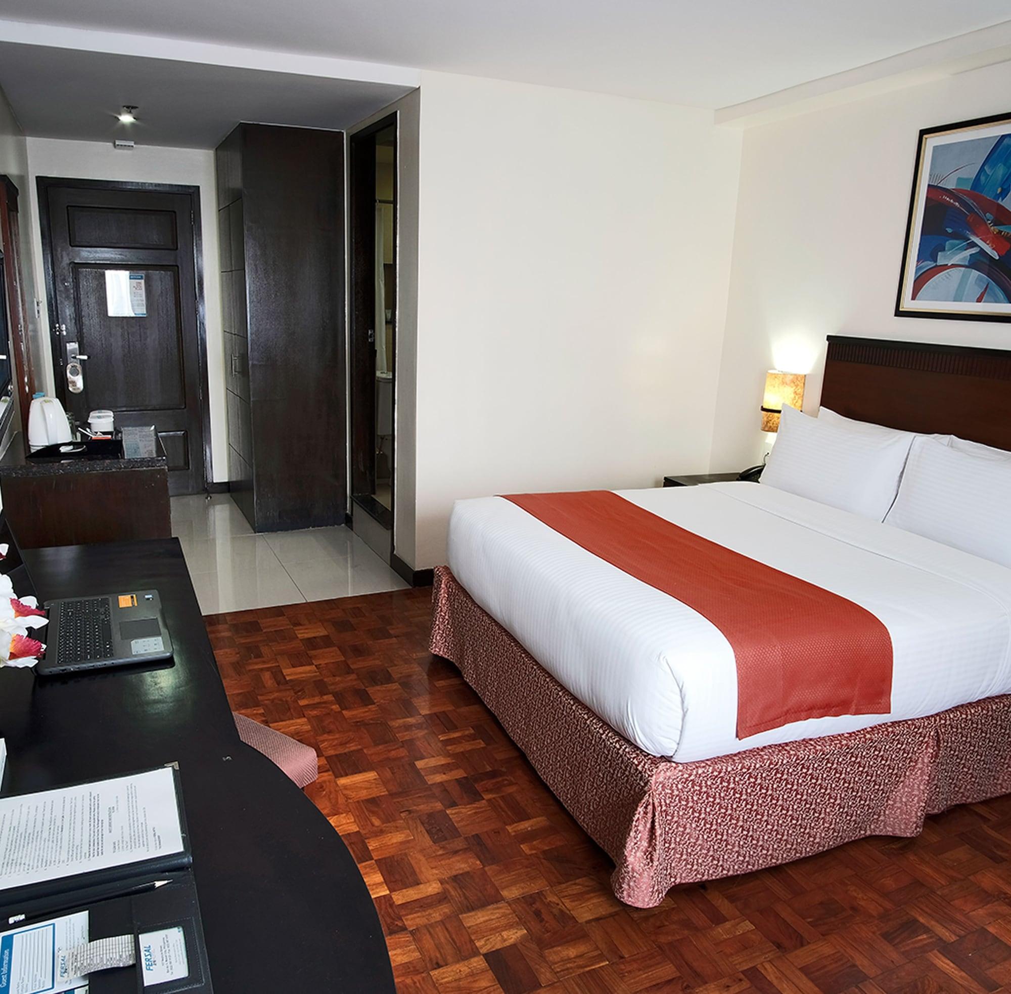 Hotel Fersal Neptune Makati