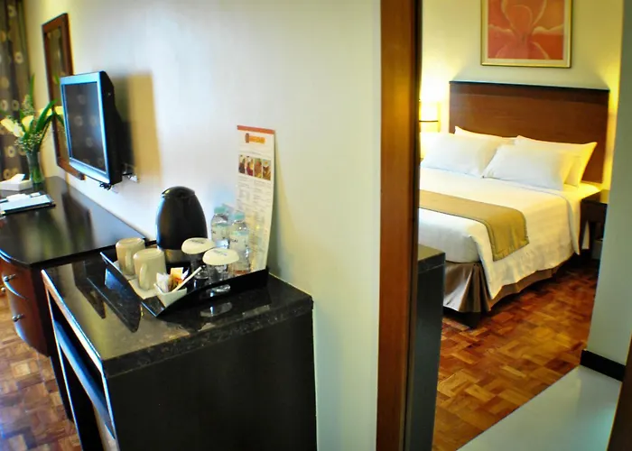 Fersal Hotel Neptune Makati