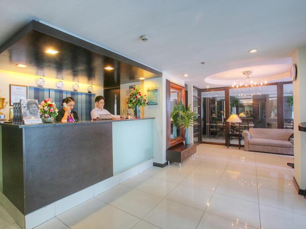 Hotel Fersal Neptune Makati 3*