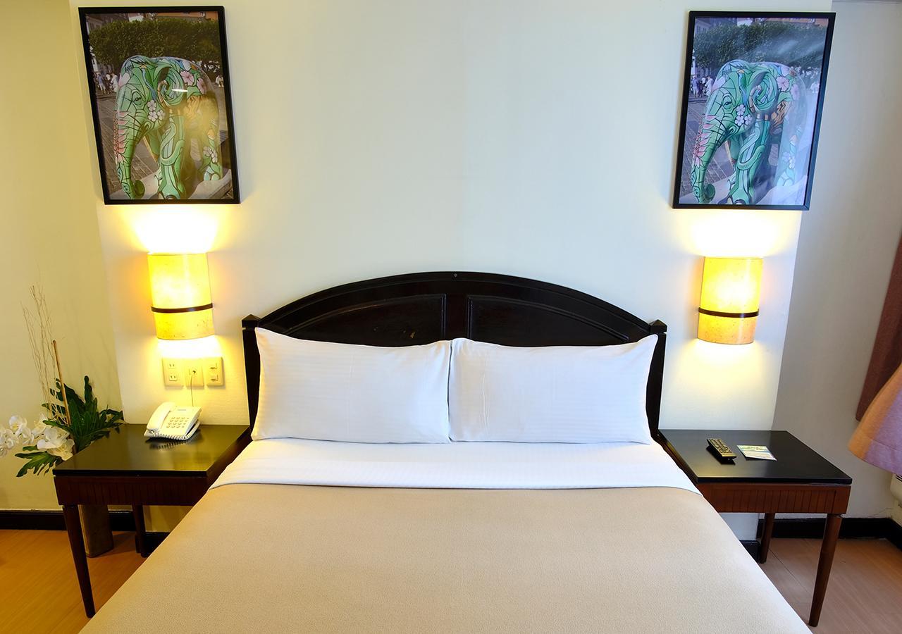 Fersal Neptune Makati 3*