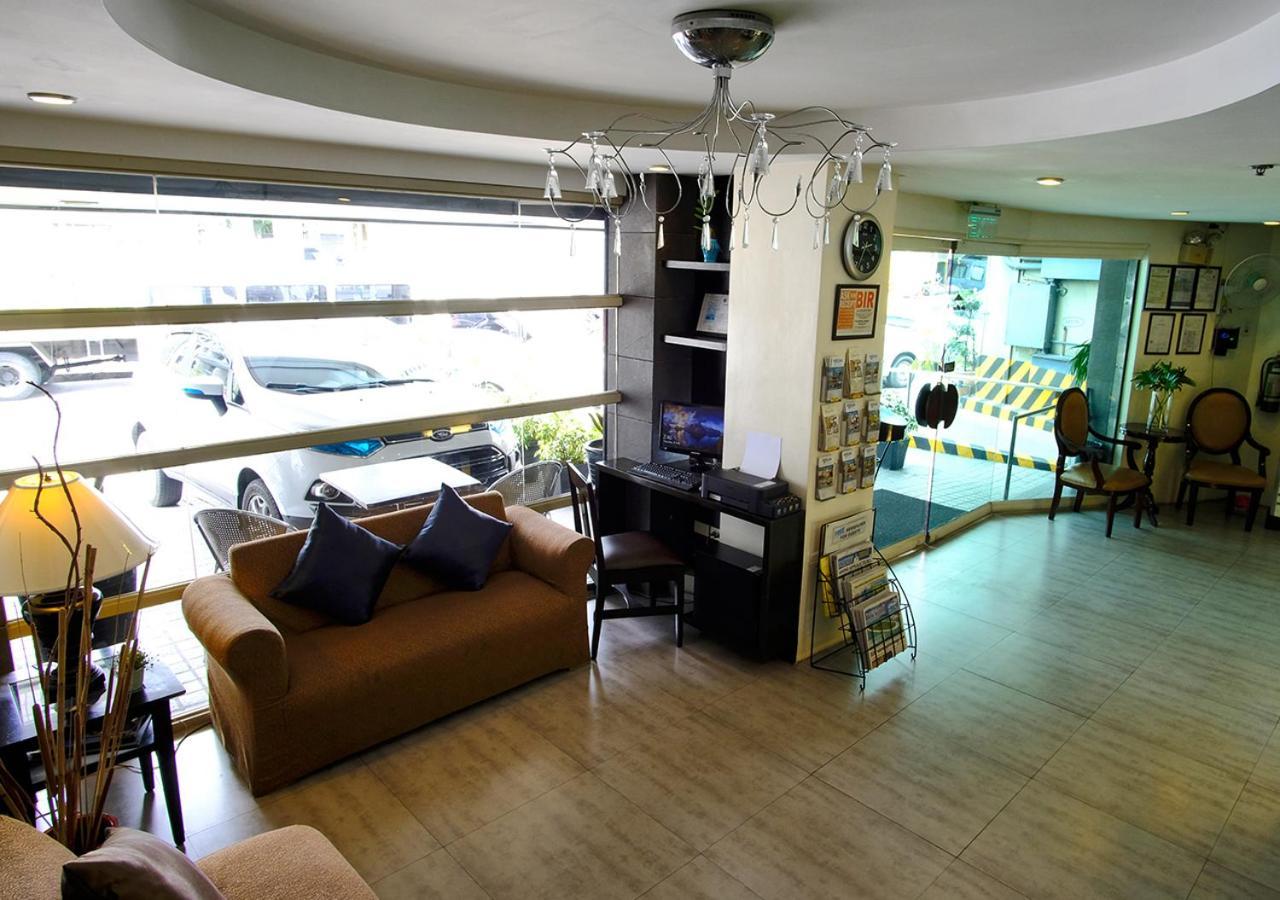Hotel Fersal Neptune Makati 3*