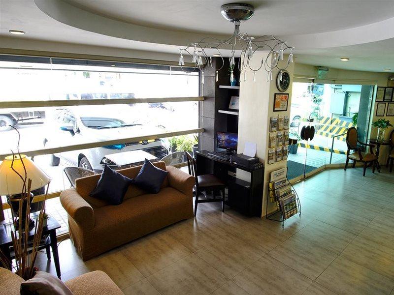 Fersal Neptune Makati 3*