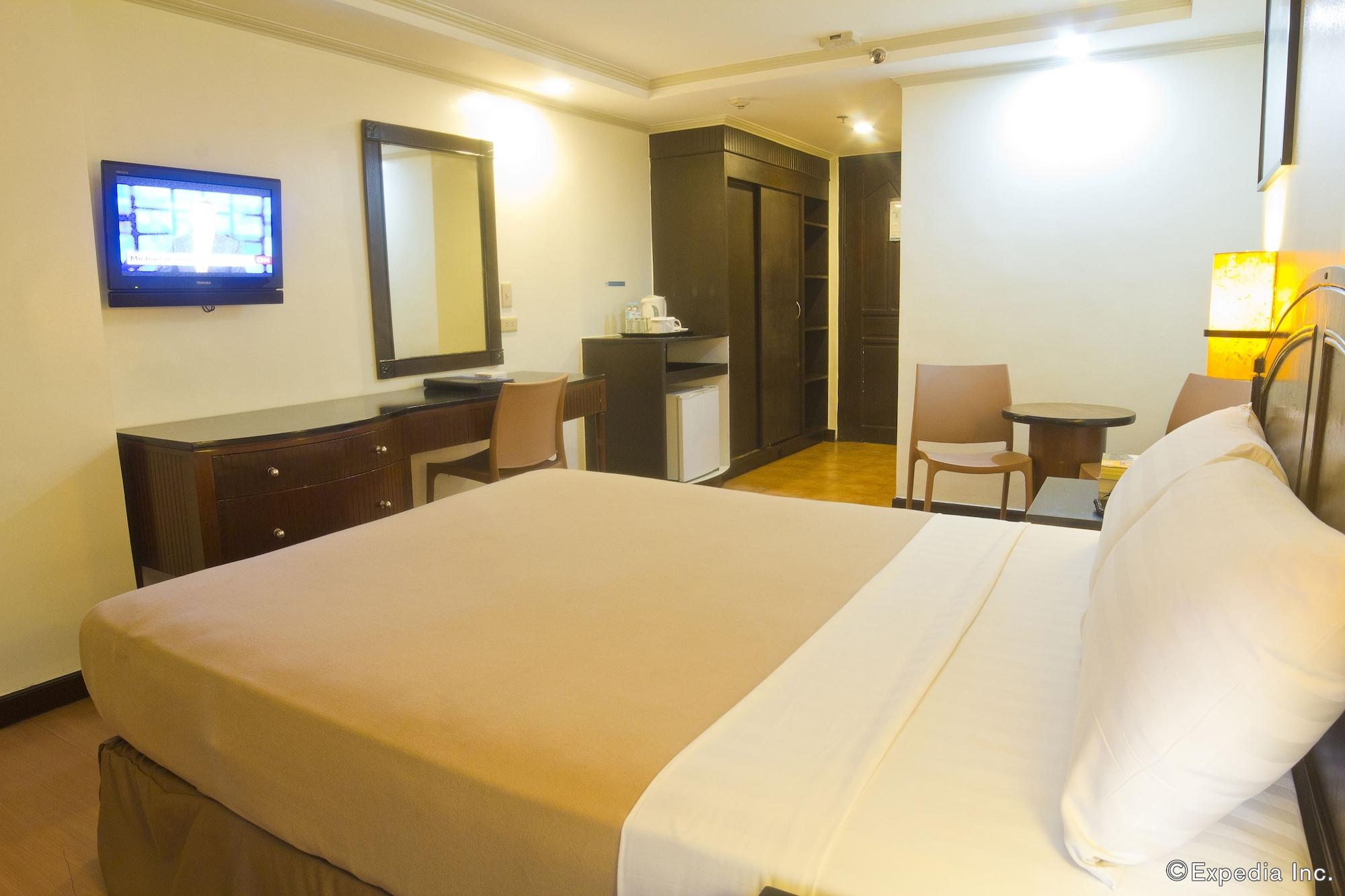 Hotel Fersal Neptune Makati Makati City